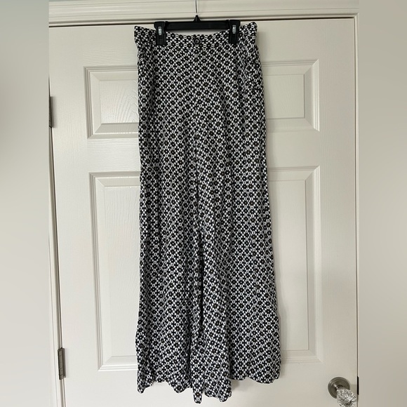 Like New Maeve Callan Wide-Leg Pants. Size 6 - Picture 3 of 8